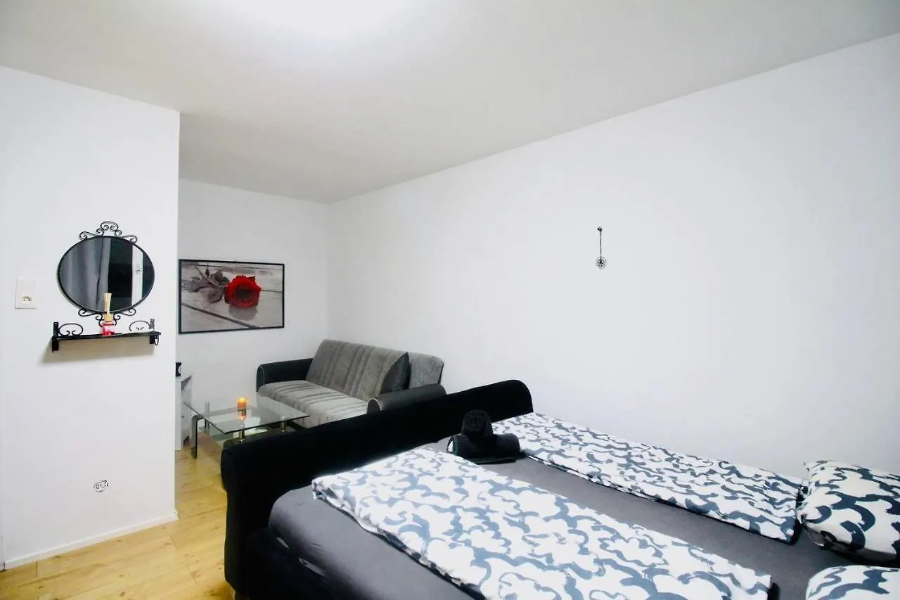 Modern Apartment In Millennium City Area Hs Vienna 0*,  Austria