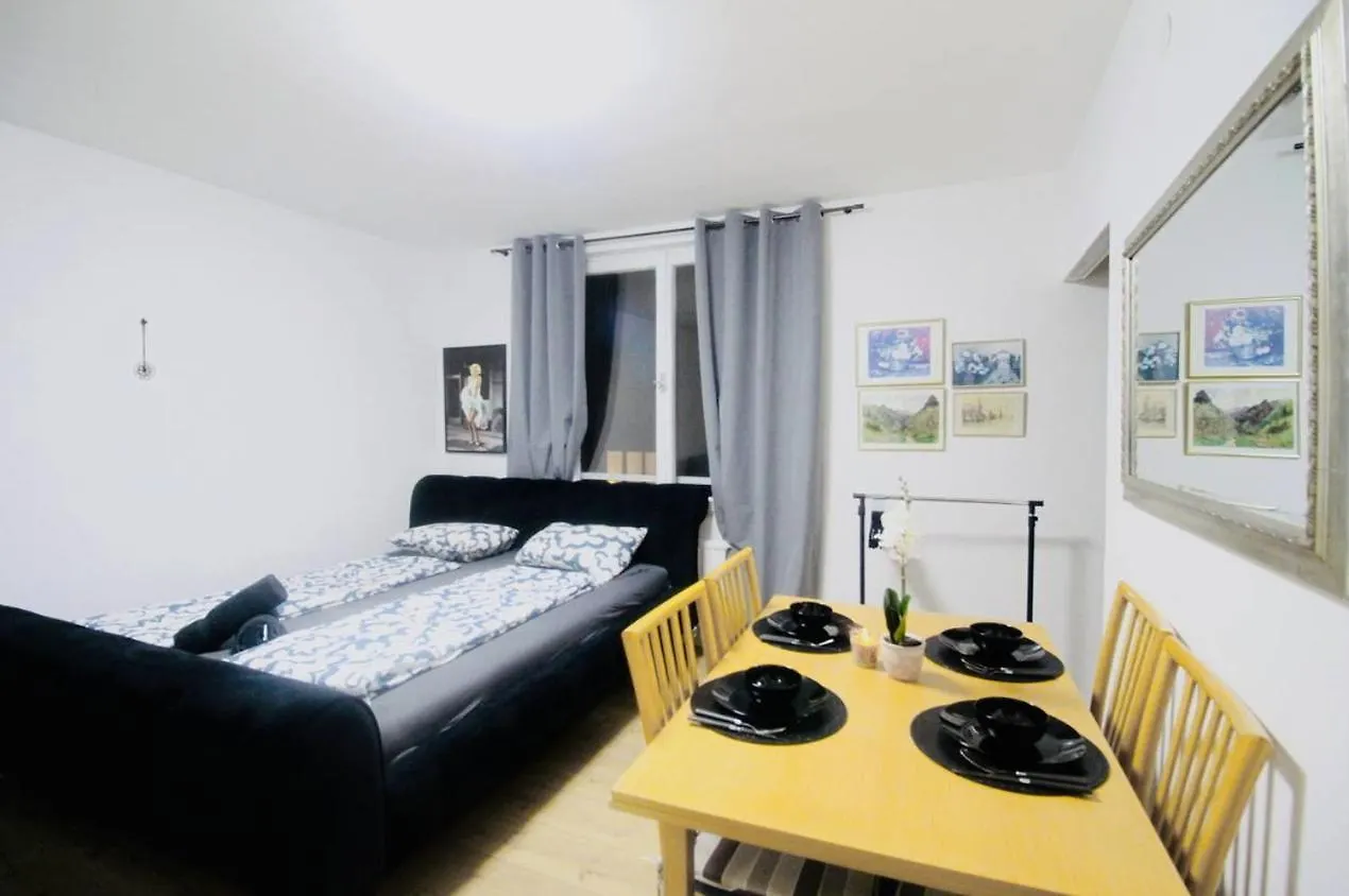 Modern Apartment In Millennium City Area Hs location